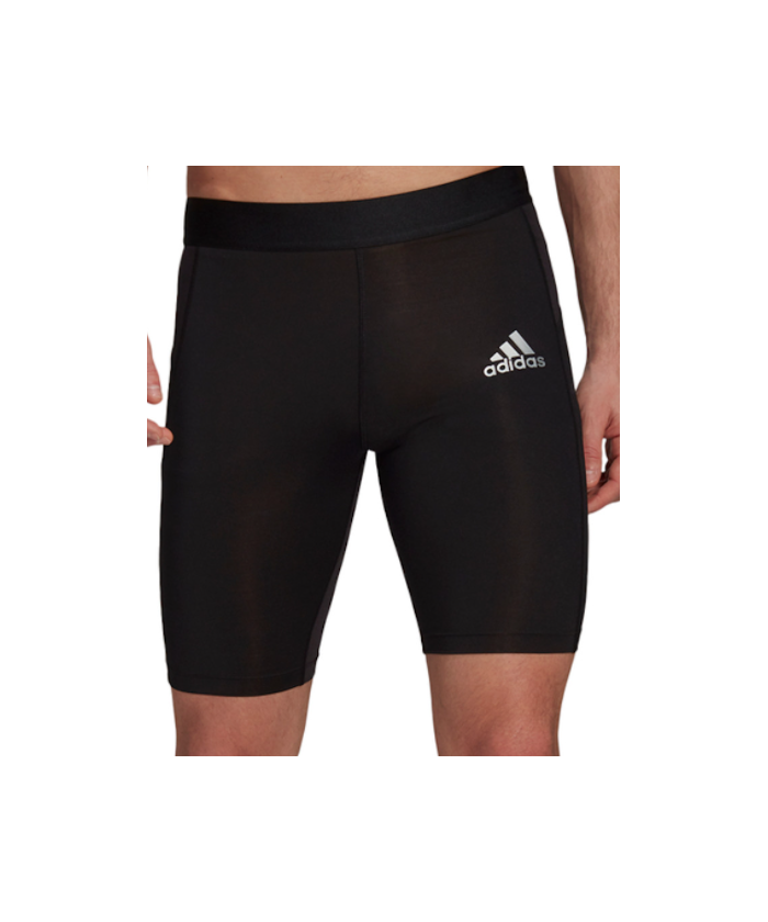 Short de sport technique adidas