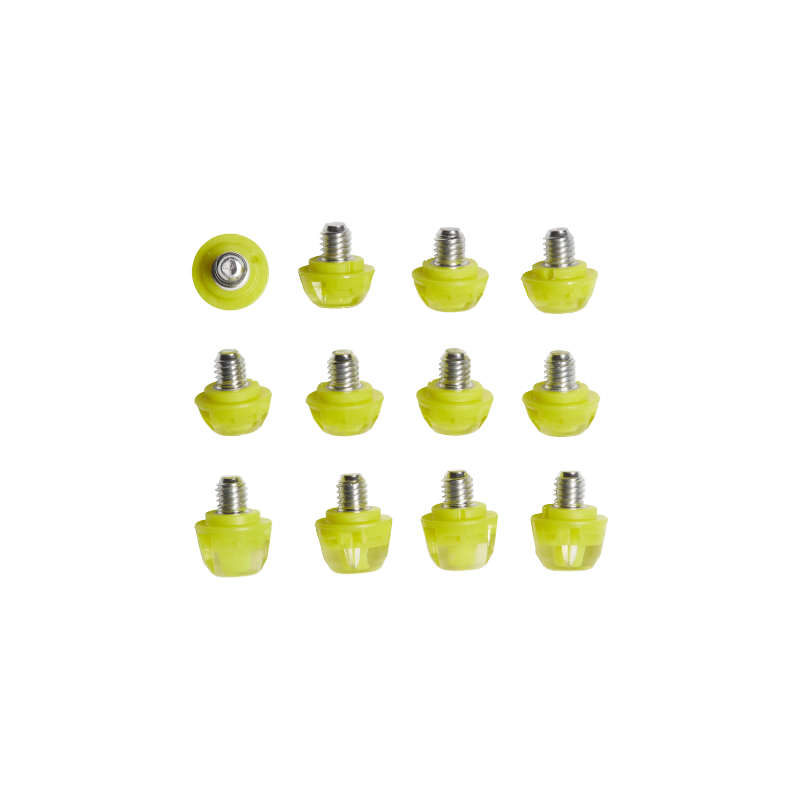 12 Crampons Plastique Adidas 8x6mm 4x9mm