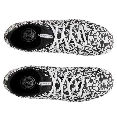 CRAMPONS ENFANT UNDER ARMOUR UA MAGNETICO SELECT 5 FG JR